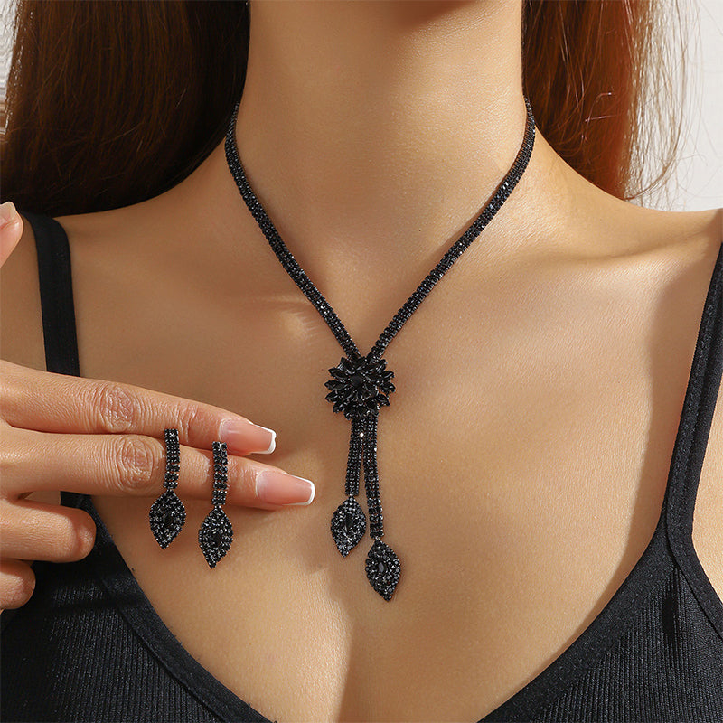 🌼 LIMITED-TIME 30% OFF! ✨ Women's Zircon Flower Jewelry Set – Elegant, Sparkling, Ready-to-Gift 💎
