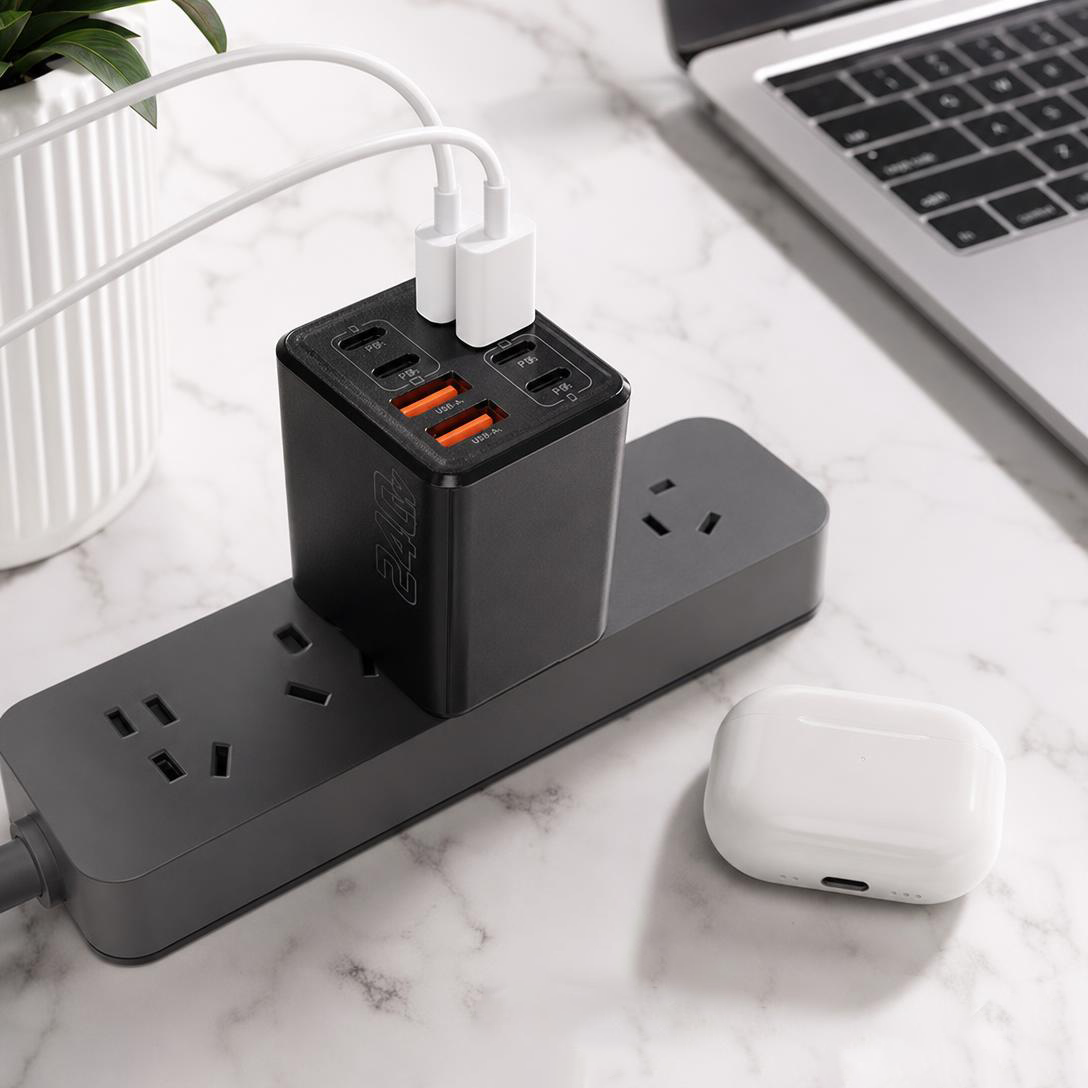 ⚡️Secret to Faster Phone Performance⚡️Eight-Port Travel Charger for Extended Phone Battery Life