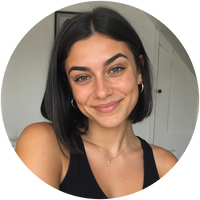 Olivia Harper, Home Cleaning & Lifestyle Expert
