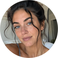 Mia, Minimalist Packer