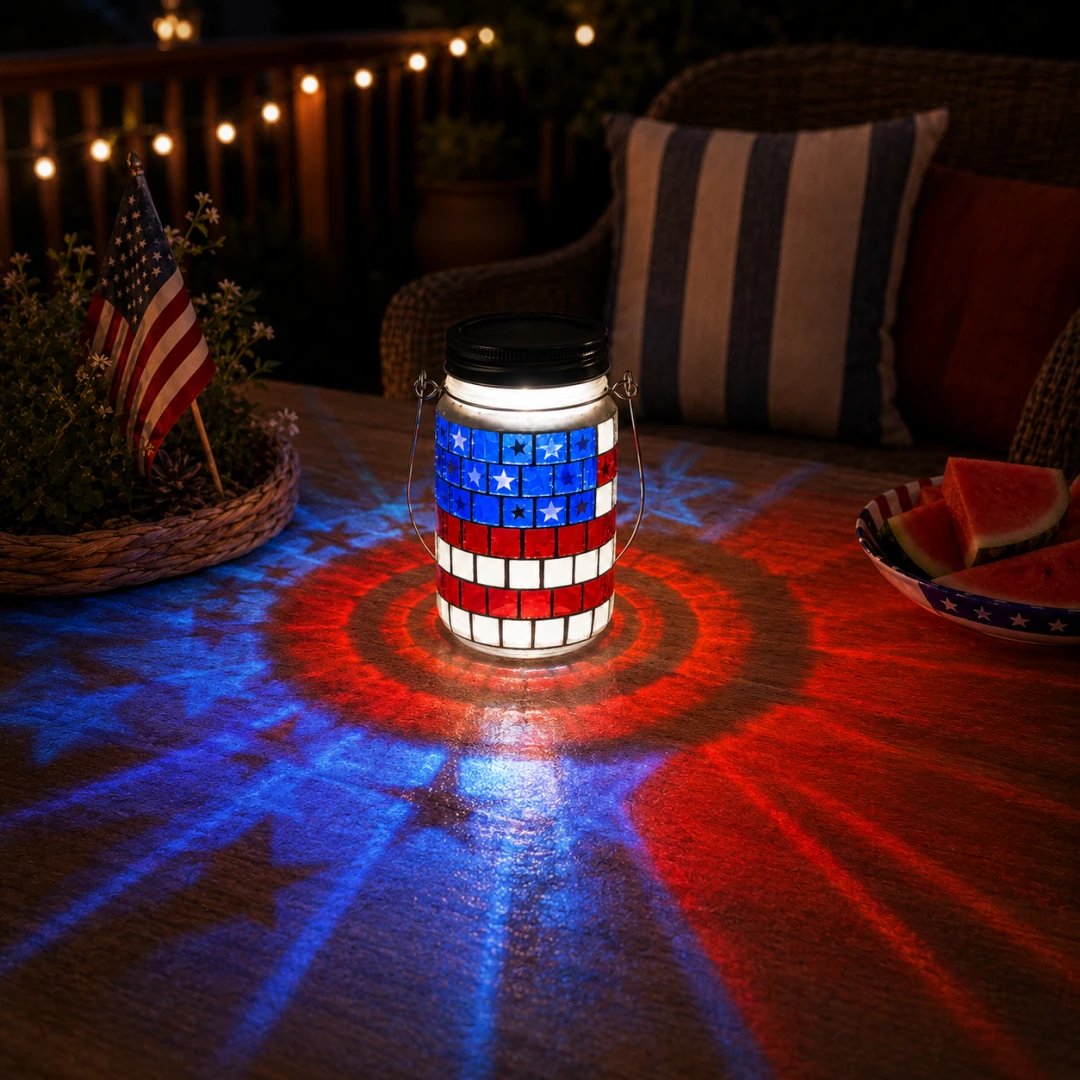 🔥4th of July Solar Patriotic Mason Jar Lantern