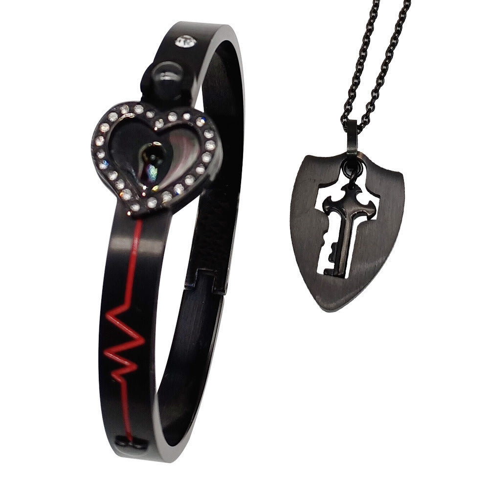 Lock Projection Diamond Bracelet and Key Necklace Set