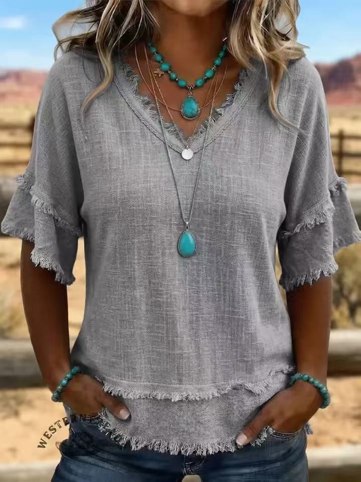 💖Women's Boho V-Neck T-Shirt with Frayed Edges 🌿 – Loose Fit, Breathable Summer Top in Soft Cotton👚