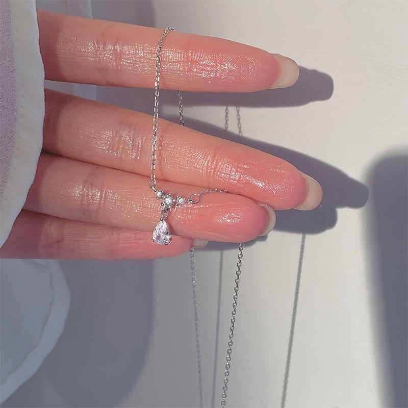 🔥Fashionable And Luxurious Waterdrop Necklace