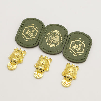 🐢2026 Golden Turtle Charm – Bites onto Luck, Never Lets Go
