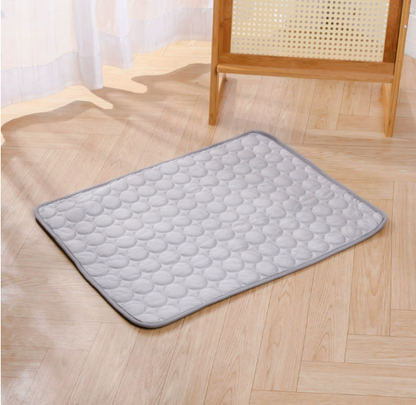Dog Cooling Mat Light Comfortable Summer Sleeping Pad Machine Washable Quick Drying Pet Mattress For Dogs Cats