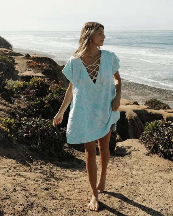 🔥🏖️ Towel Cover-Up