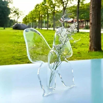 ⏳ Last Day 49% OFF🔥Transparent Butterfly-Inspired Decorative Vase