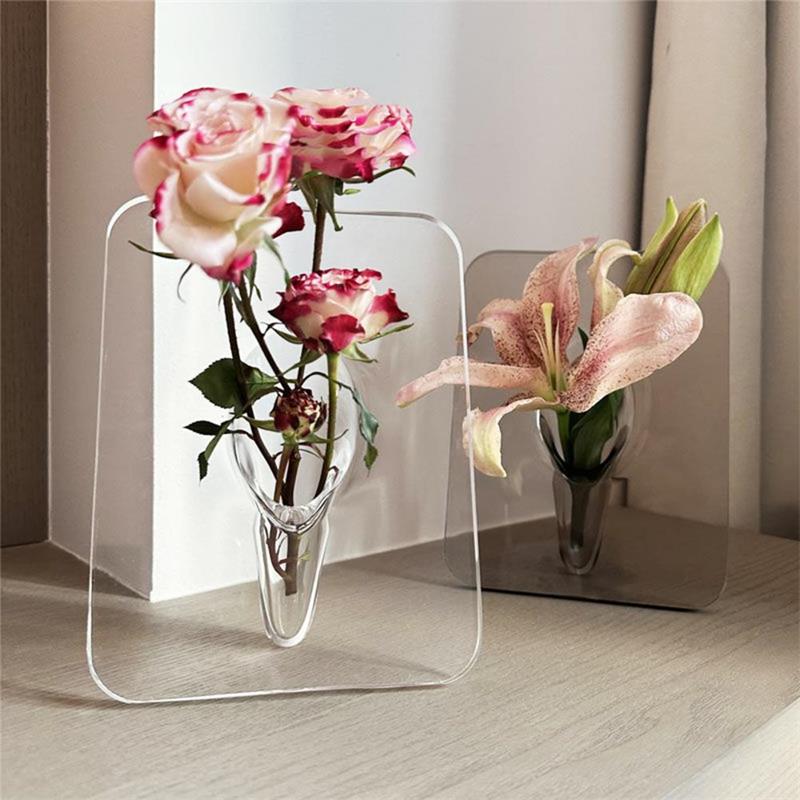 🌹 37% OFF NOW! 🖼️ Photo Frame Shaped Clear Flower Vase – Wall-mountable & space-saving – Unique design, perfect for dried or fresh flowers – elegant home or office decor ✨