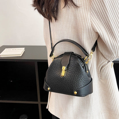 👜 LIMITED-TIME 30% OFF! ✨ Color-Blocked Bag – Stylish, Metal Hardware, Multi-Way 🧳