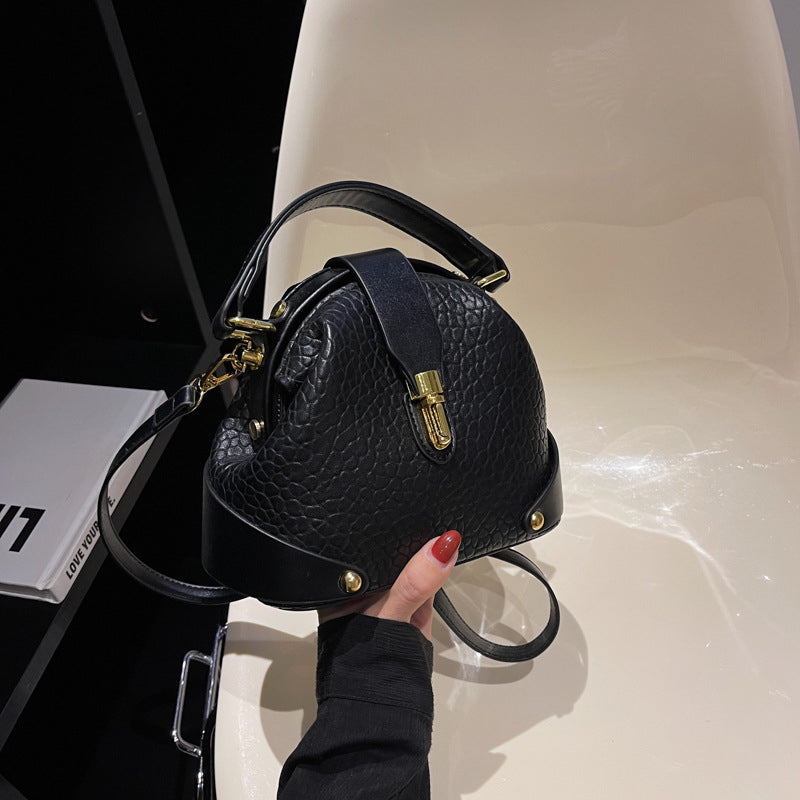 👜 LIMITED-TIME 30% OFF! ✨ Color-Blocked Bag – Stylish, Metal Hardware, Multi-Way 🧳