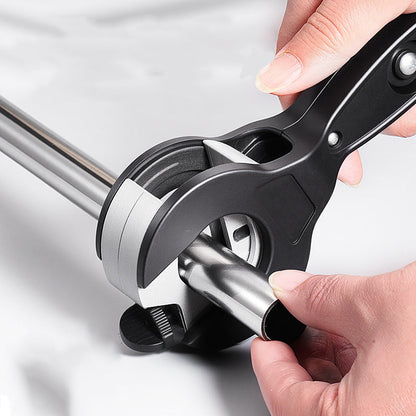 🎁Hot Sale 40% OFF⏳ One-Hand Ratchet Pipe Cutter - Ergonomic Design for Precise Cuts on Copper/Plastic/Aluminum 🛠️📏