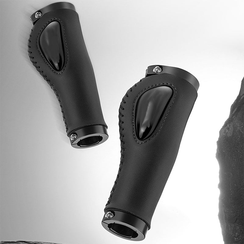 📢📢40% OFF !! ⏰2026 Sale — Over 16,000 Sold! 🚴🖐️ Stop numb hands and achy wrists — these ergonomic winged grips lock on tight, absorb shock, and keep you comfortable mile after mile. ✨