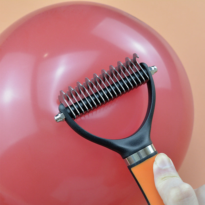 🐶Double-Sided Deshedding Pet Grooming Brush