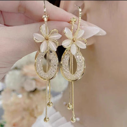 🌸 LIMITED-TIME 30% OFF! ✨ Flower Tassel Dangle Earrings – Opalescent, Sparkling, Dynamic 💫