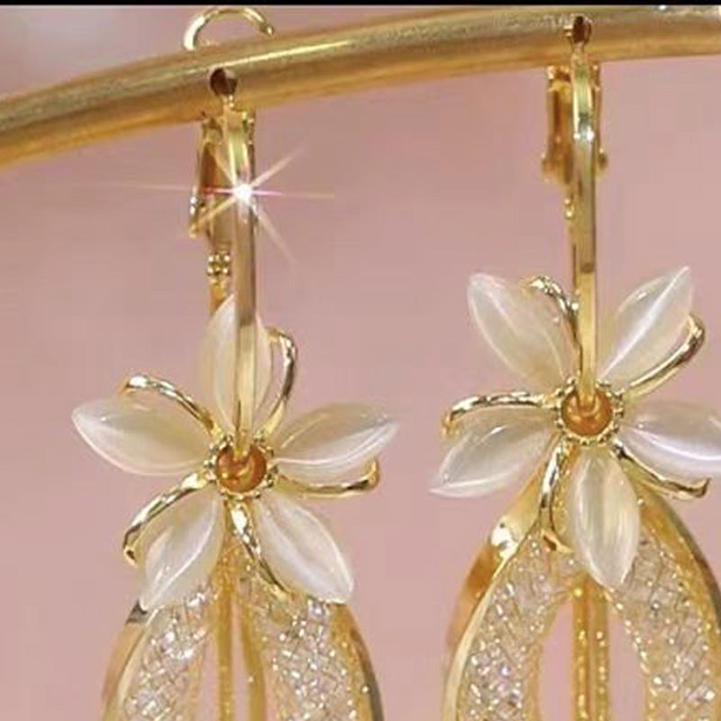 🌸 LIMITED-TIME 30% OFF! ✨ Flower Tassel Dangle Earrings – Opalescent, Sparkling, Dynamic 💫
