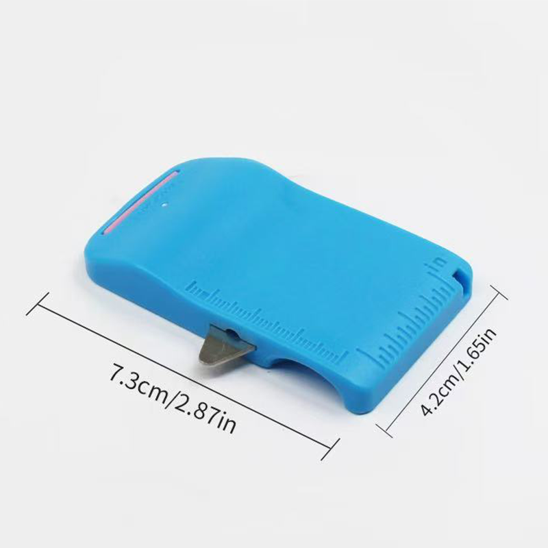 🥳2026 HOT SALE🥳🧵✂️ Multi‑functional Seam Guide & Ripper – Guide, rip, measure in one. Retractable blade, pocket‑size. A must for every sewist! 🪡✨