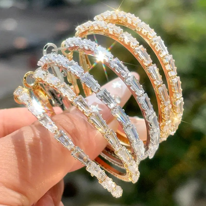 📢📢33% OFF !! ⏰Women's Sparkling Cubic Zirconia Hoop Earrings