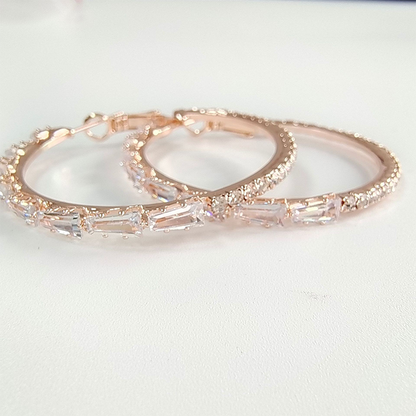 📢📢33% OFF !! ⏰Women's Sparkling Cubic Zirconia Hoop Earrings