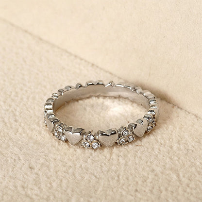 📢📢40% OFF !! ⏰ Women's Elegant Heart Eternity Ring – Micro-Paved Zircons, Stainless Steel, Stackable ✨