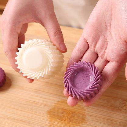 🎁✨Buy 1 Get 1 Free Creative Double-Ended Pastry Mold